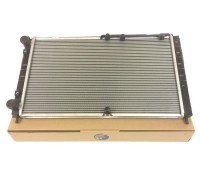 РАДИАТОР СИСТЕМЫ ОХЛАЖДЕНИЯ ВАЗ 1119 (АЛЮМ.) A/C LUZAR ПОД КОНДИЦ. PANASONIC                    