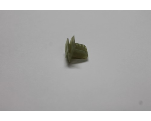КЛИПСА 90042667 DAEWOO                                                                              