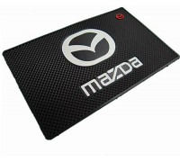 КОВРИК НА ПАНЕЛЬ ПРИБОРОВ ПРОТИВОСКОЛЬЗЯЩИЙ (185Х115 ММ) SKYWAY  MAZDA                            