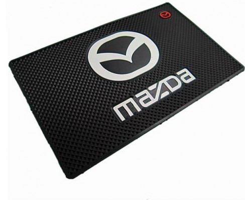 КОВРИК НА ПАНЕЛЬ ПРИБОРОВ ПРОТИВОСКОЛЬЗЯЩИЙ (185Х115 ММ) SKYWAY  MAZDA                            
